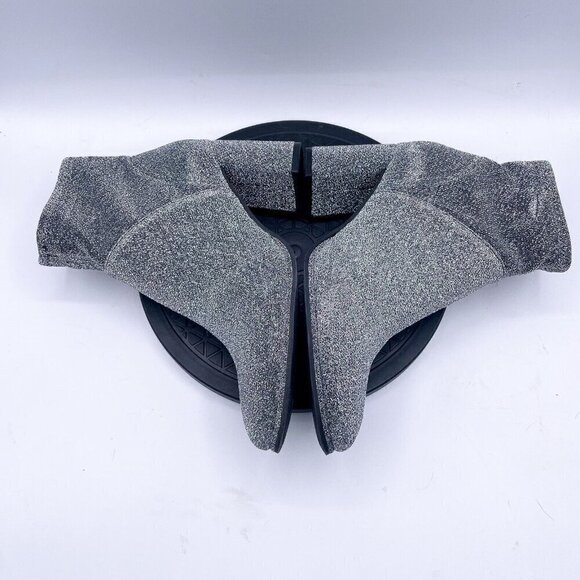 Marc Fisher Dyvine Women's Heeled Booties Ankle Boots Metallic Silver Size 6.5 - Picture 5 of 9